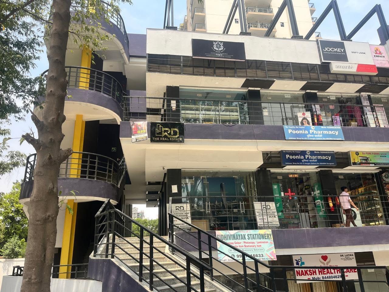 Shop in Sector 88/89, Gurugram (Near Dwarka Expressway)