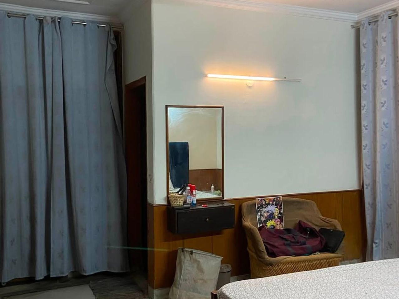 Fully Furnished Room in 2 BHK — 2 BHK for rent in Lajpat Nagar- 1, Delhi