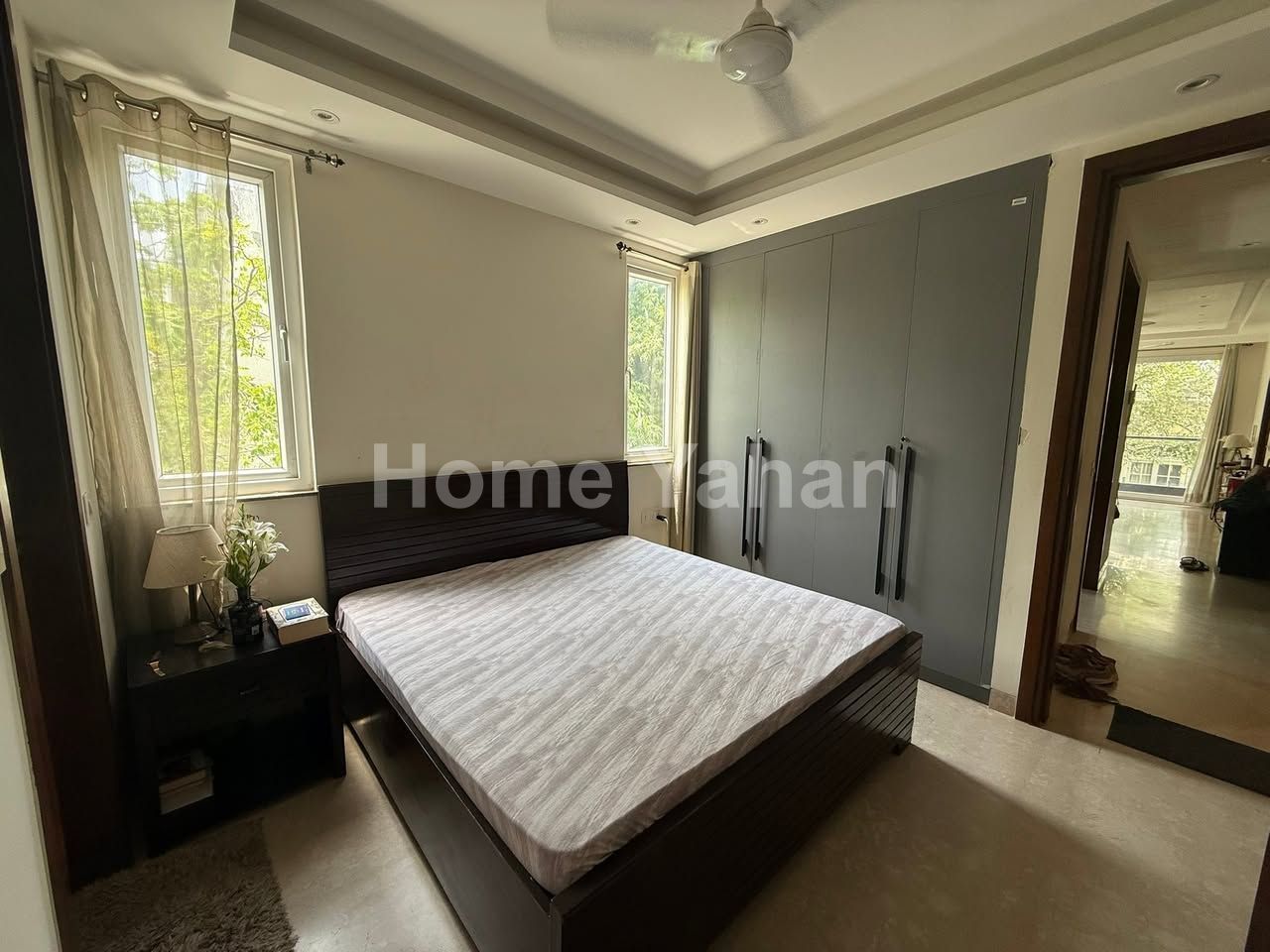 Semi-Furnished 3BHK Flat for Rent in Greater Kailash 2 (GK-II) — 3 BHK for rent in Greater Kailash 2 (GK-II),South Delhi, Delhi — photo 2 of 5