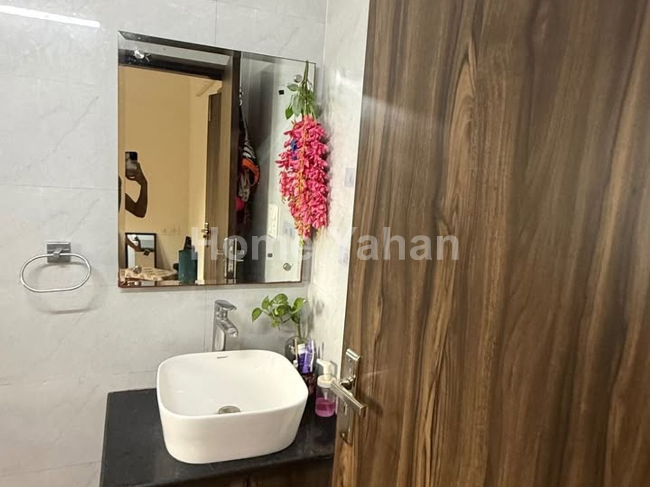 Female Flatmate Wanted in a 3BHK Apartment in Vasant Kunj, South Delhi — 3 BHK for rent in Vasant Kunj, South Delhi, Delhi — photo 4 of 4