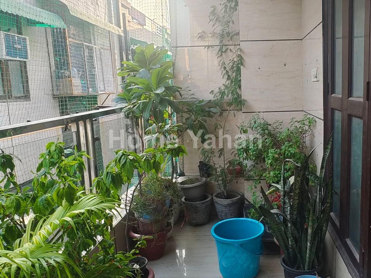 3BHK Top Floor Builder Floor for Sale in Bhagwati Garden, Uttam Nagar | Private Roof Rights — 3 BHK for sale in Uttam Nagar , Delhi — photo 2 of 4