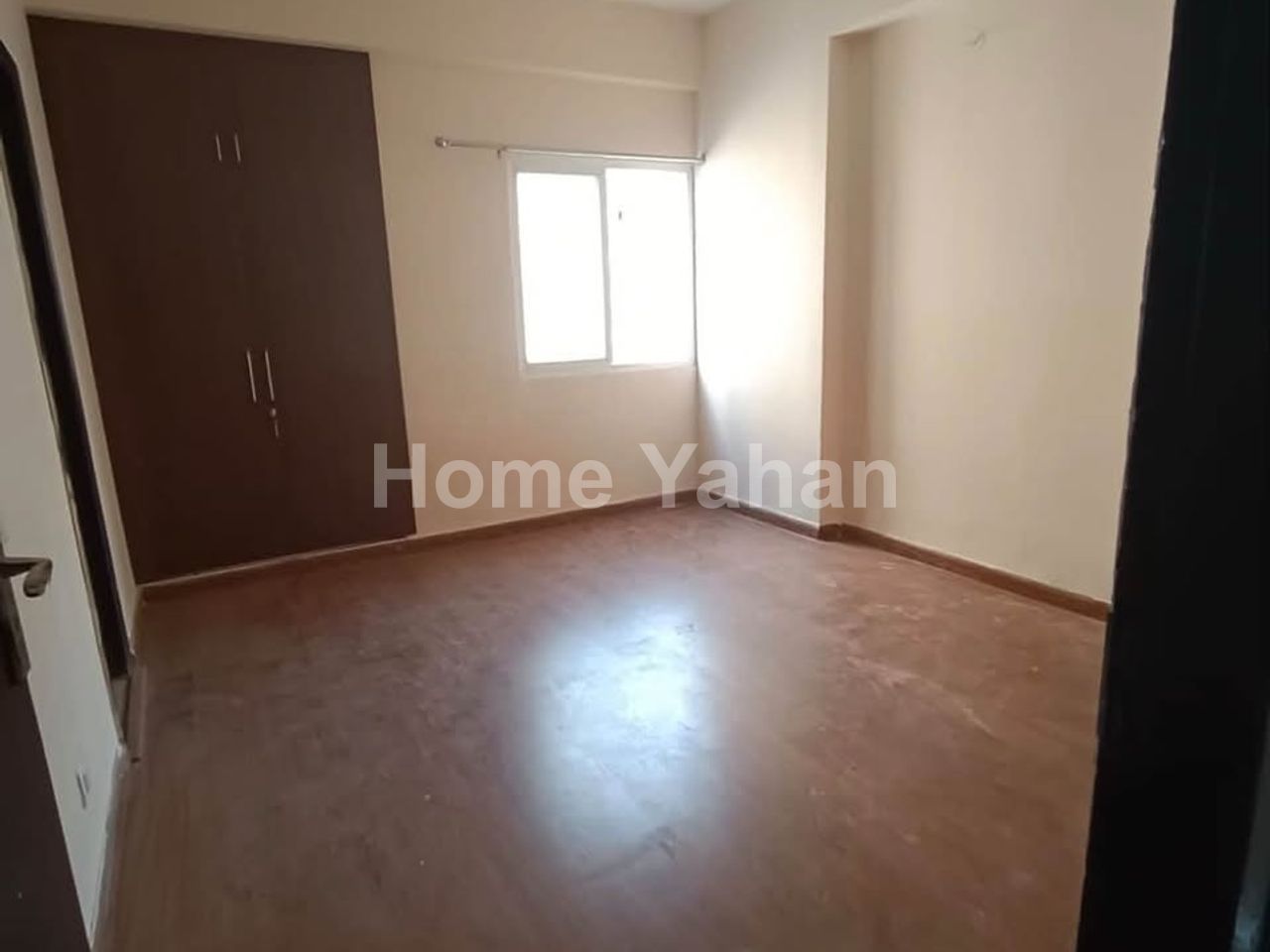 2 BHK Semi-Furnished Flat Available for Rent — 2 BHK for rent in Near 1 Murti, Noida Expressway, Noida Extension — photo 3 of 4