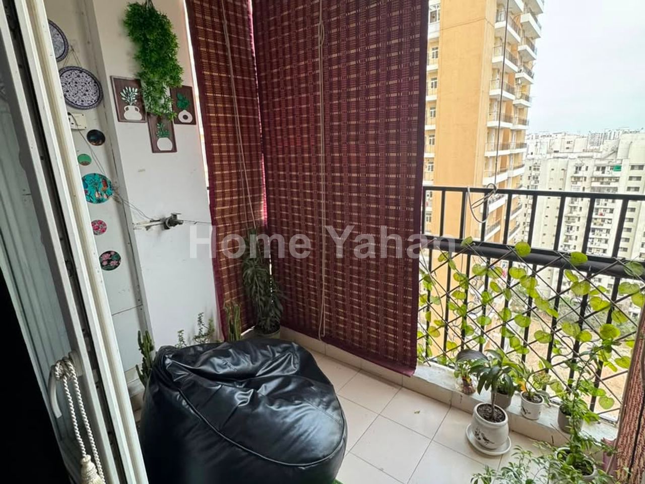 Fully Furnished Room Available for Girls – Sector 62, Noida — 3 BHK for rent in NOIDA EXPRESSWAY, Noida Extension — photo 3 of 4